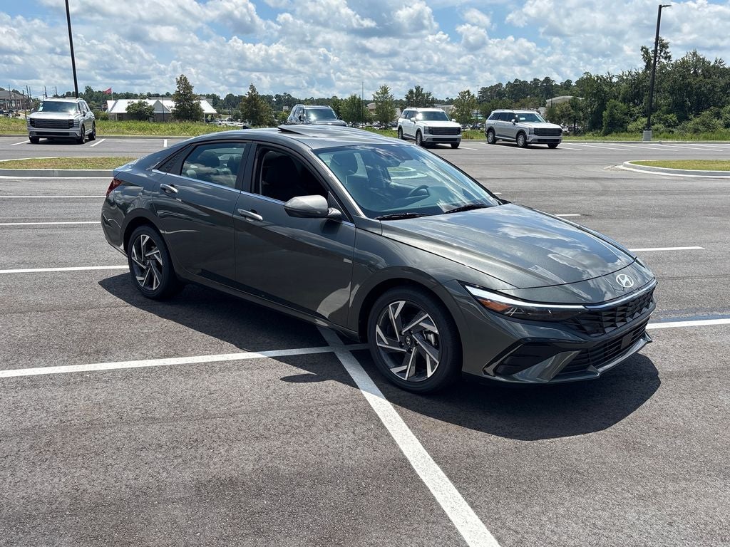 2026 Hyundai ELANTRA Limited