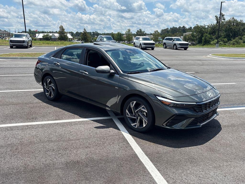2026 Hyundai ELANTRA Limited