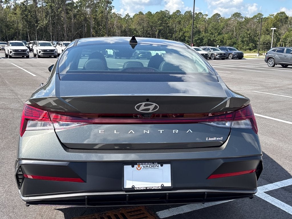 2026 Hyundai ELANTRA Limited