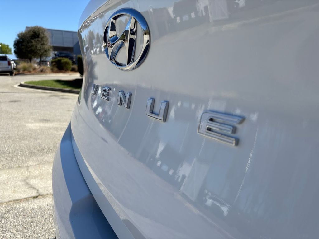 2026 Hyundai VENUE SE