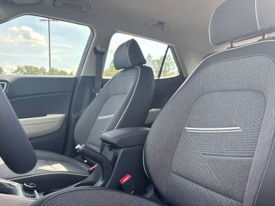 2026 Hyundai VENUE SEL W/Two-Tone Roof