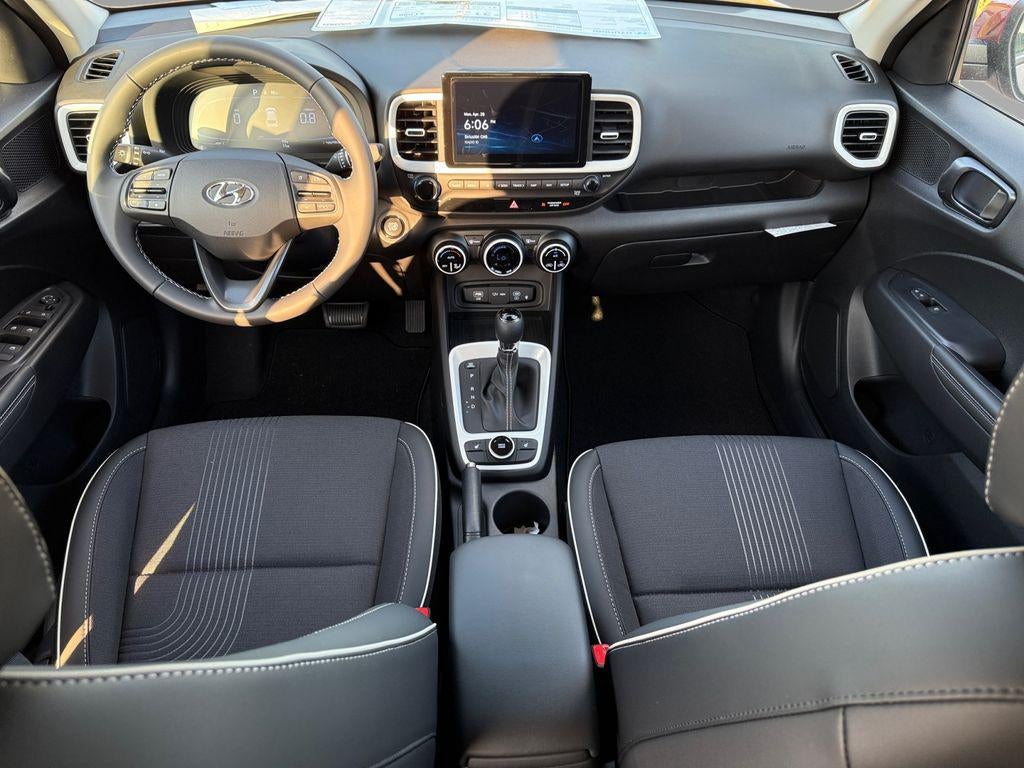 2025 Hyundai VENUE Limited
