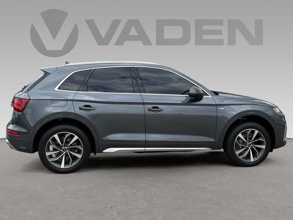 2022 Audi Q5 S line Premium Plus