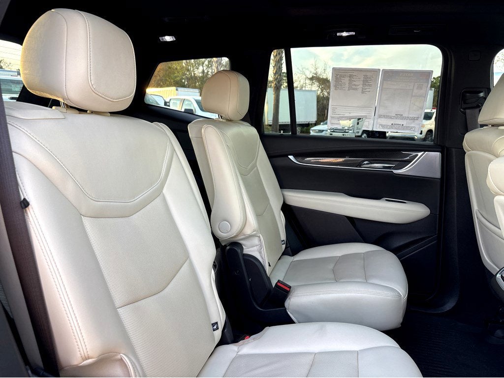 2024 Cadillac XT6 Sport