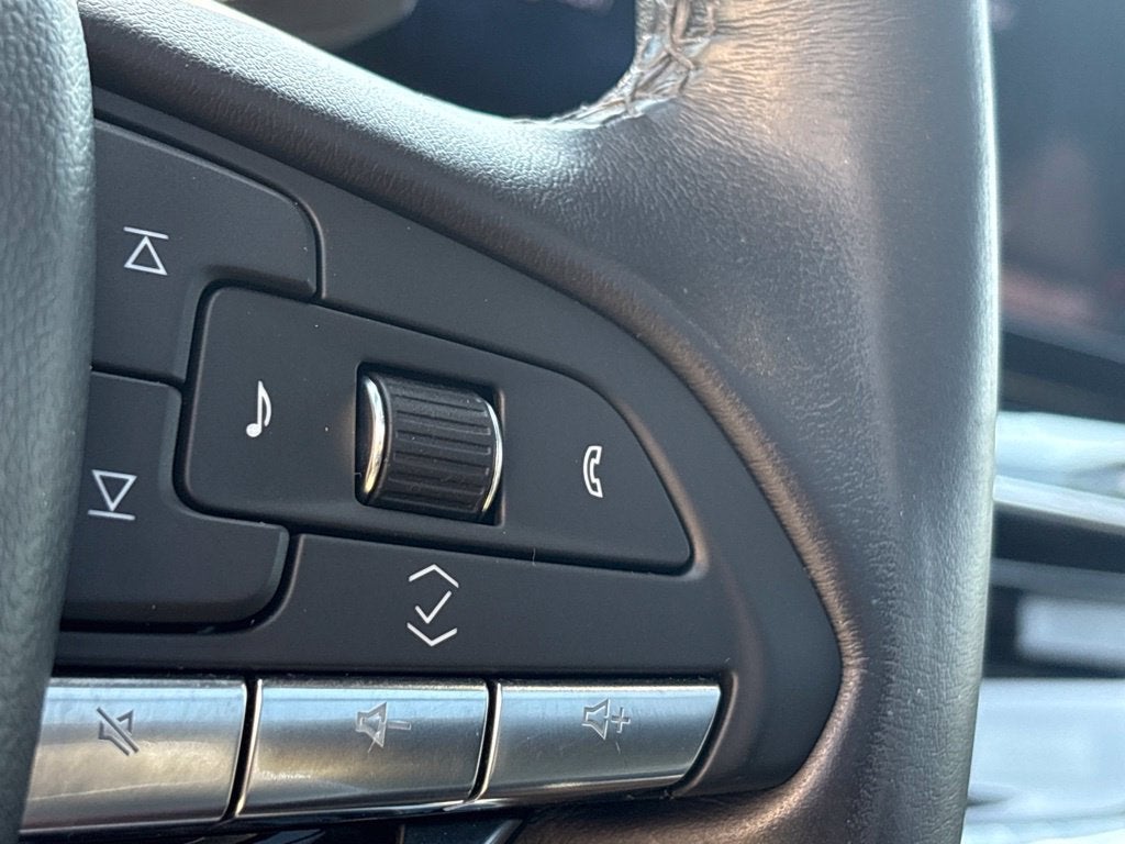 2022 Cadillac Escalade ESV Sport