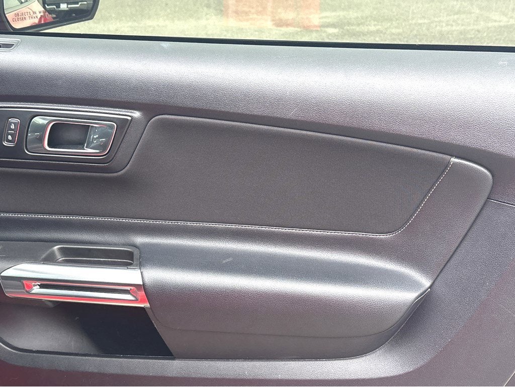 2019 Ford Mustang EcoBoost