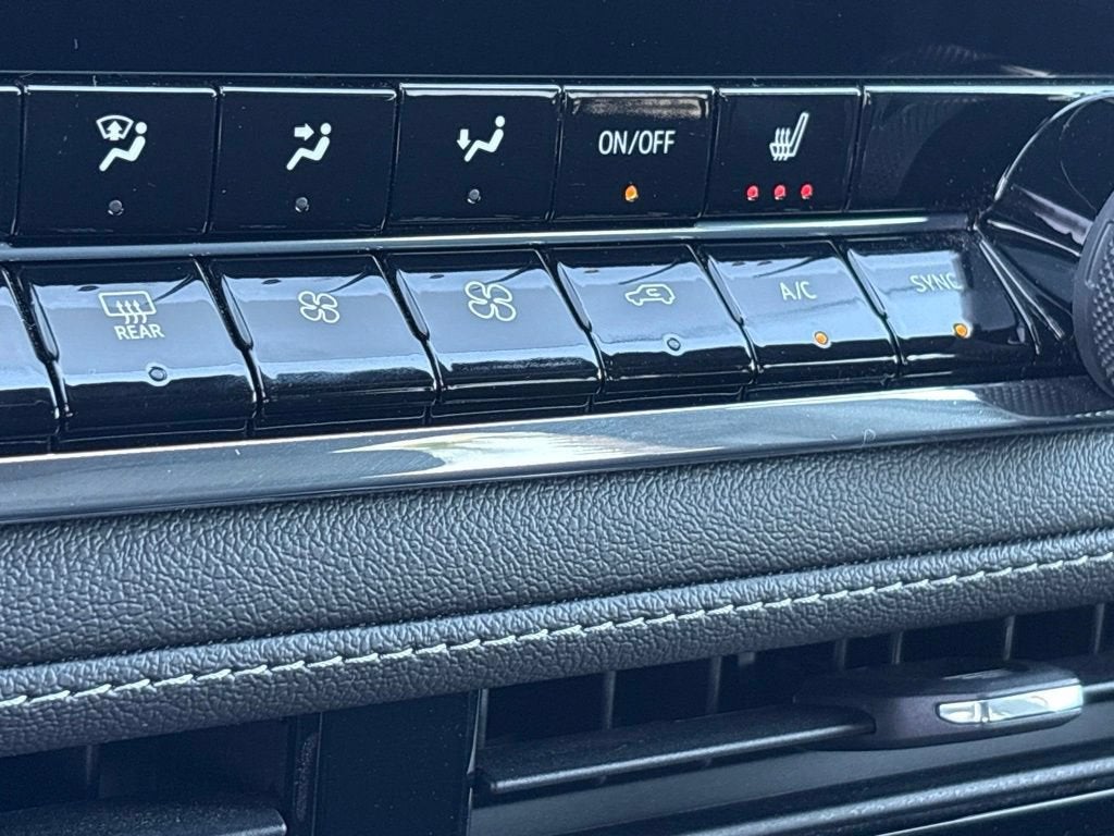 2023 Chevrolet Colorado 4WD LT