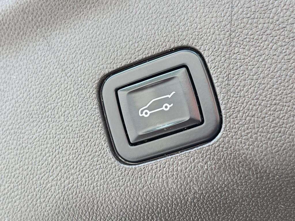 2022 Chevrolet Tahoe Base