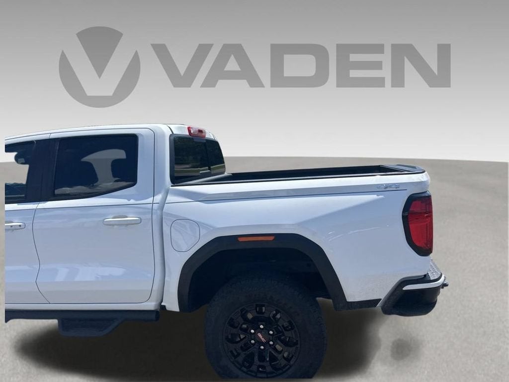 2026 GMC Canyon Base