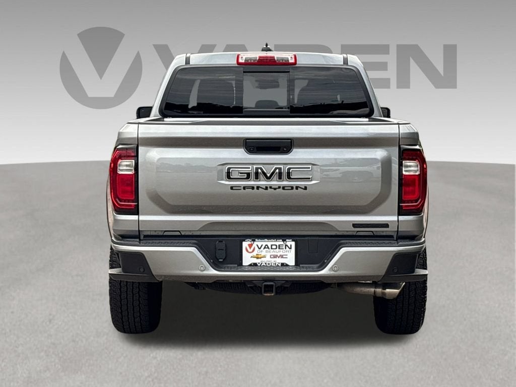 2024 GMC Canyon Base