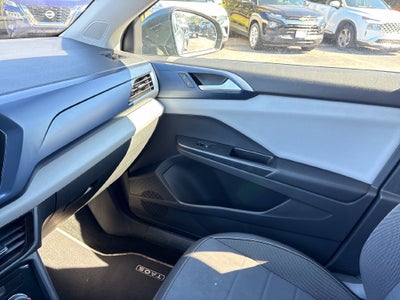 2023 Volkswagen Taos Base