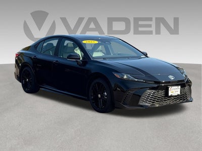 2025 Toyota Camry Base