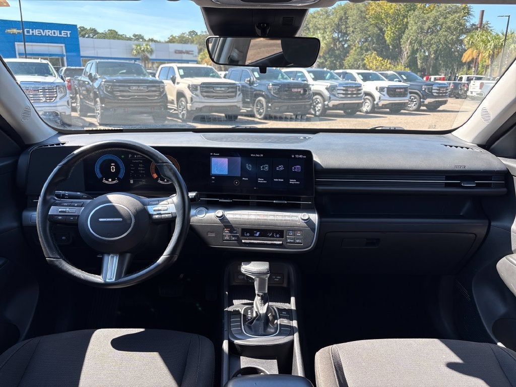 2024 Hyundai KONA Base