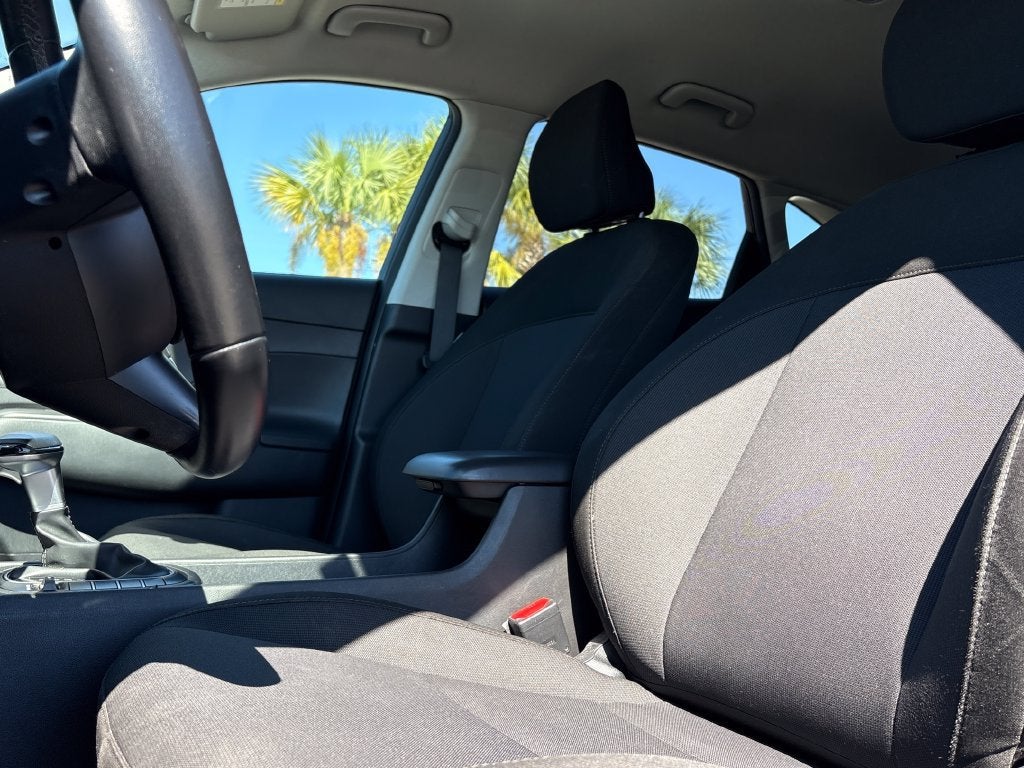 2024 Hyundai KONA Base