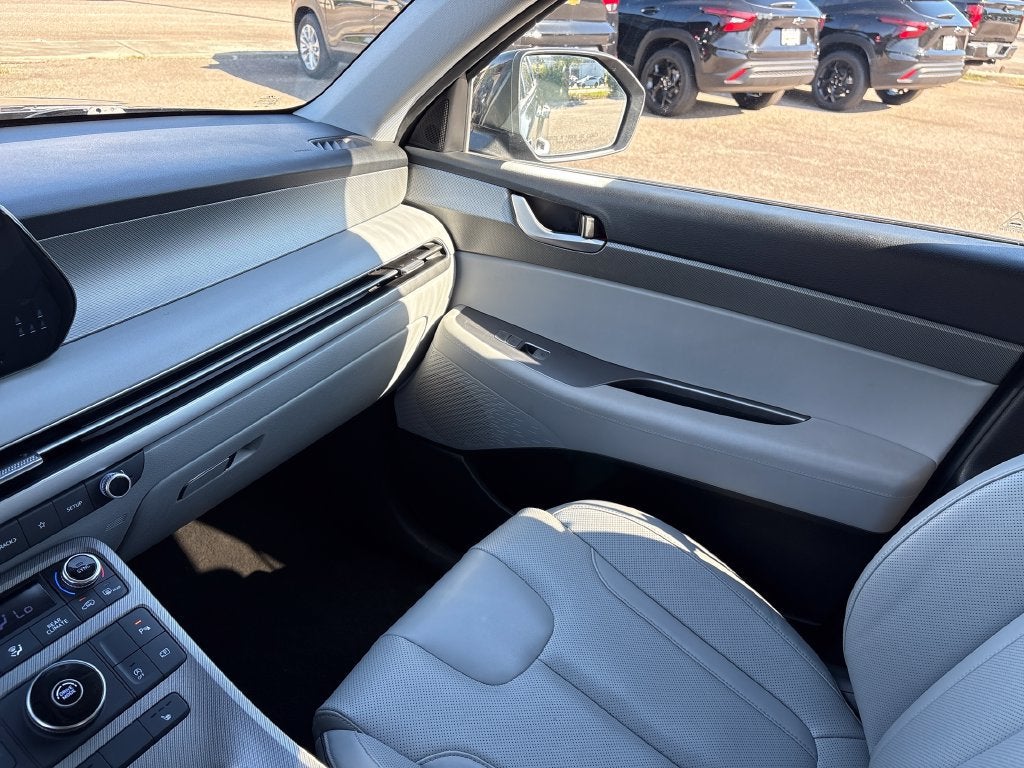 2024 Hyundai PALISADE Base