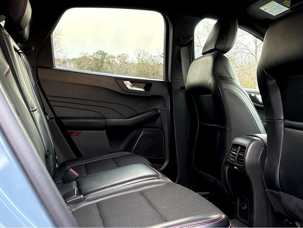 2025 Ford Escape ST-Line Elite