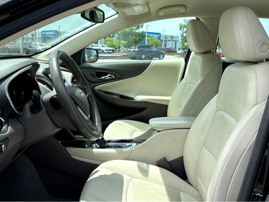 2024 Chevrolet Malibu 2LT