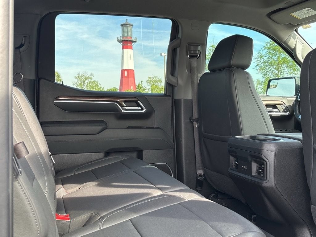 2024 Chevrolet Silverado 1500 Base