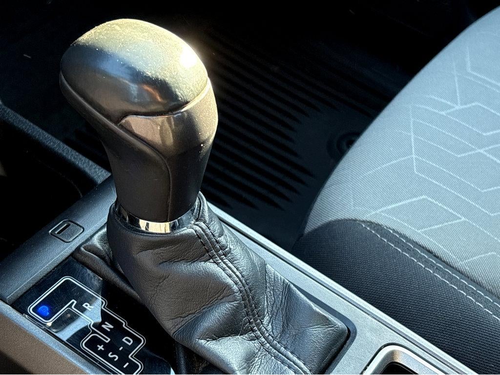 2022 Toyota Tacoma 4WD SR