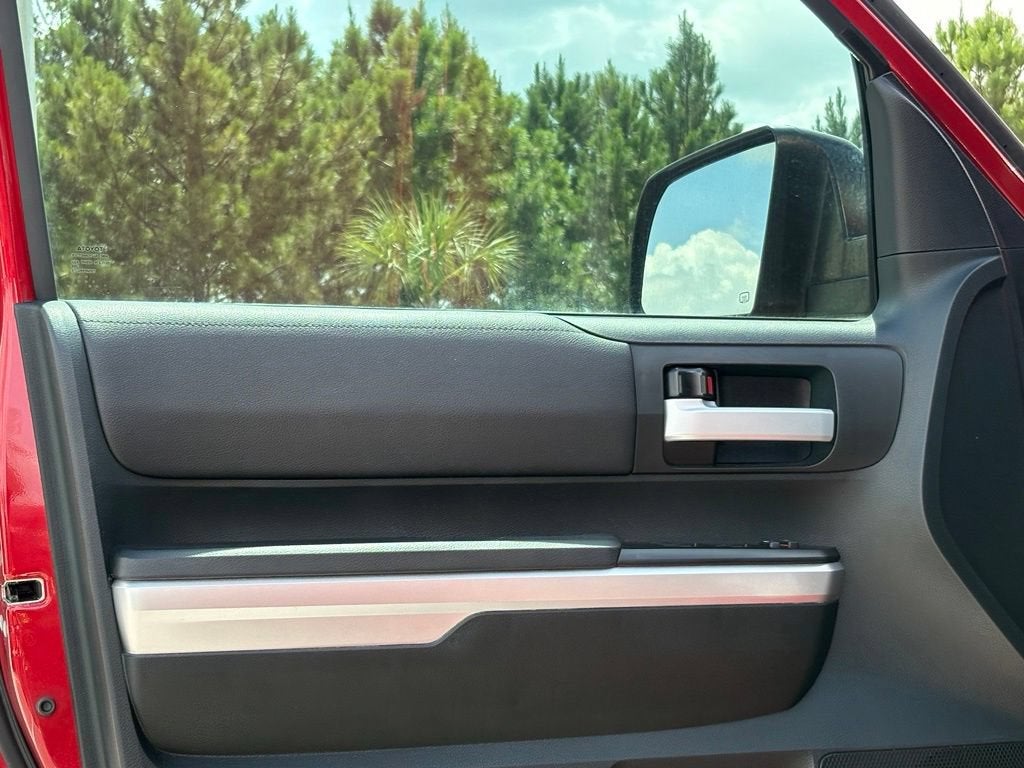 2017 Toyota Tundra 2WD SR5