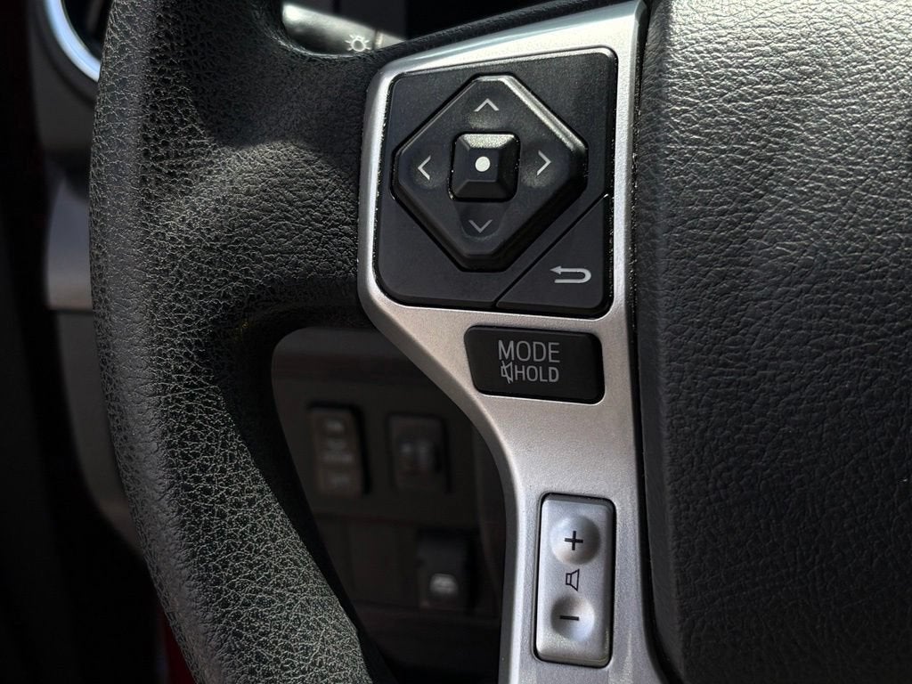 2017 Toyota Tundra 2WD SR5
