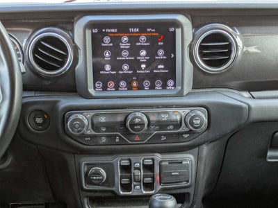 2019 Jeep Wrangler Unlimited Sahara Altitude 4x4