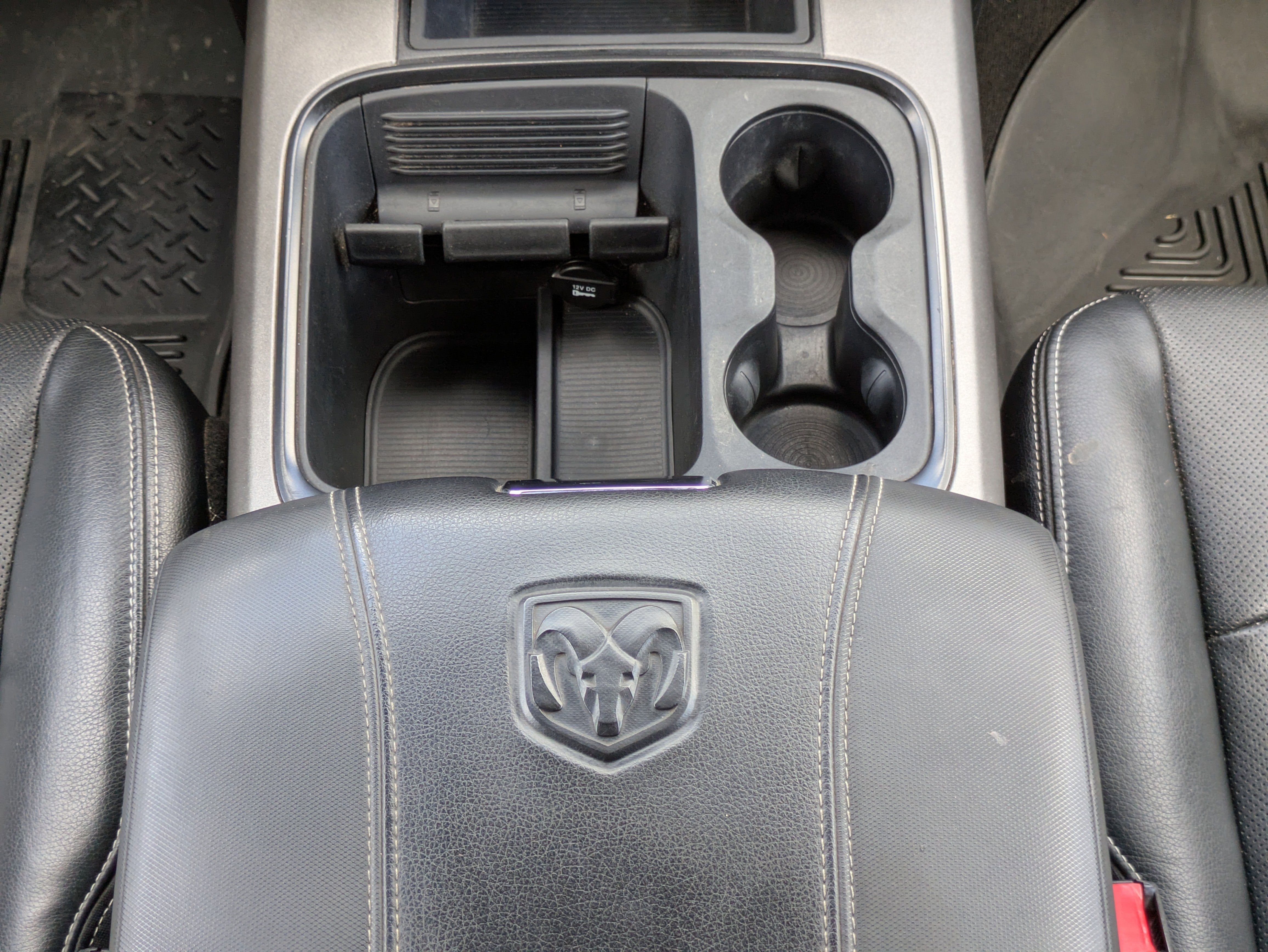 2018 RAM 1500 Rebel Crew Cab 4x4 5'7" Box