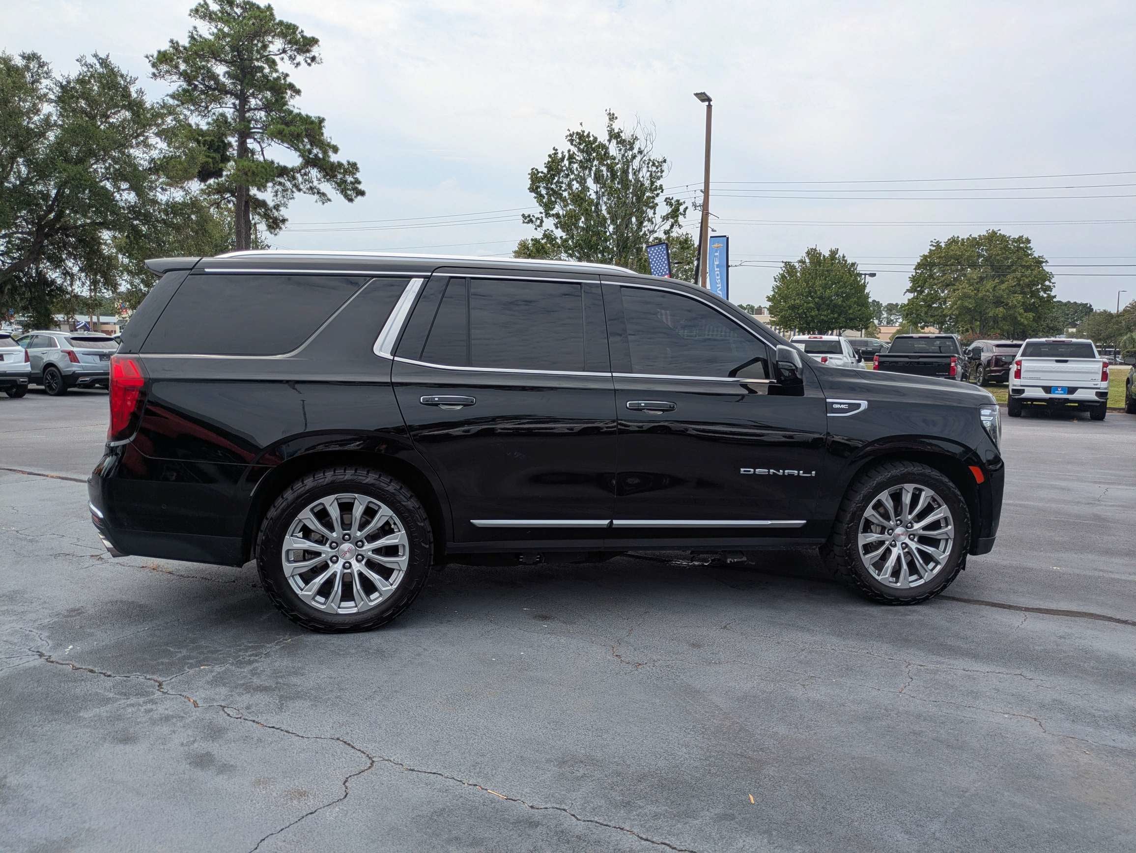2023 GMC Yukon Denali