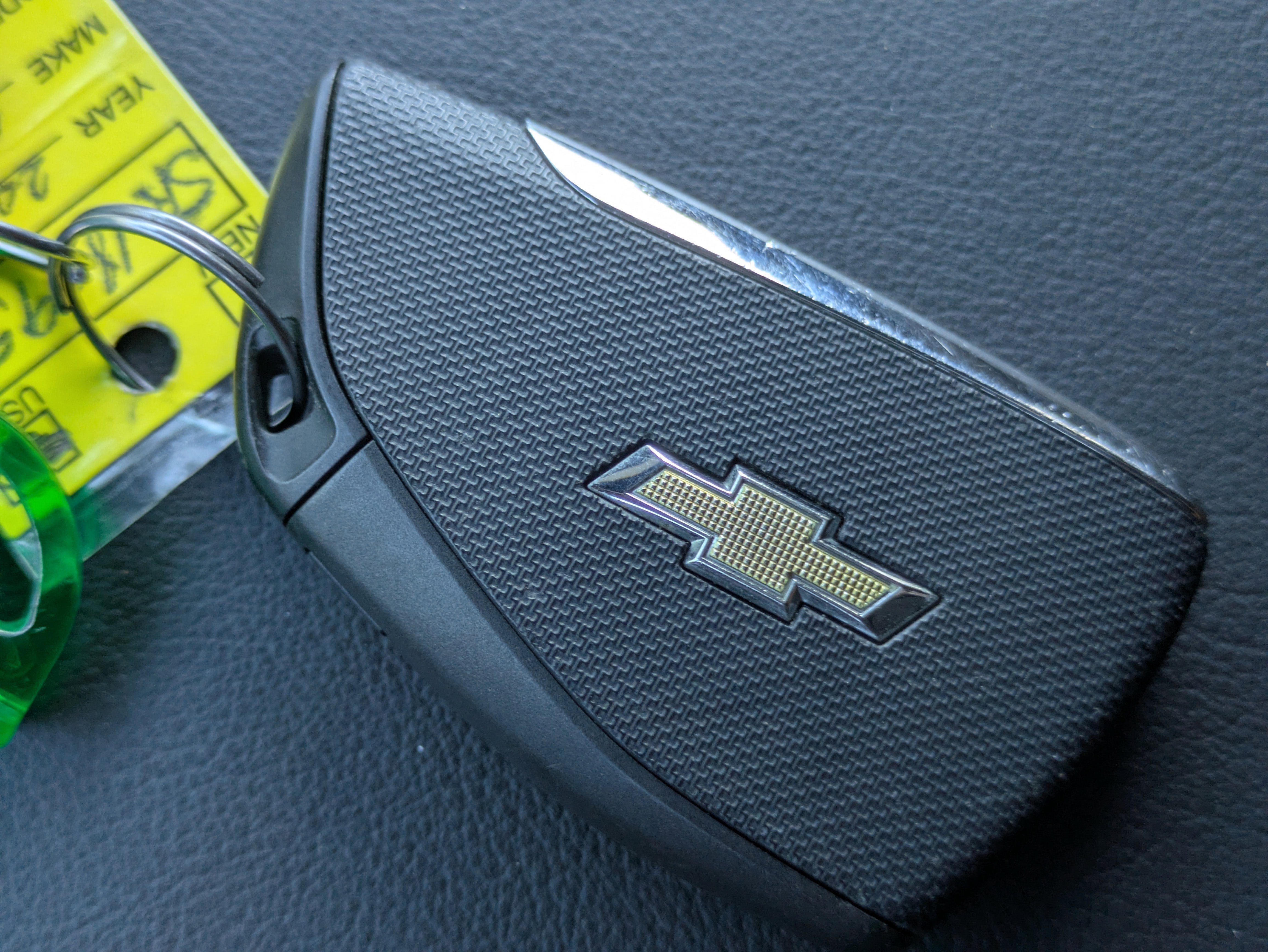 2025 Chevrolet Suburban LS