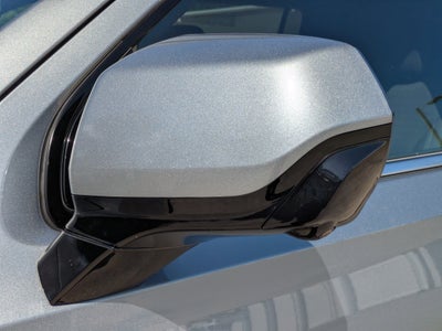 2025 Chevrolet Suburban LS