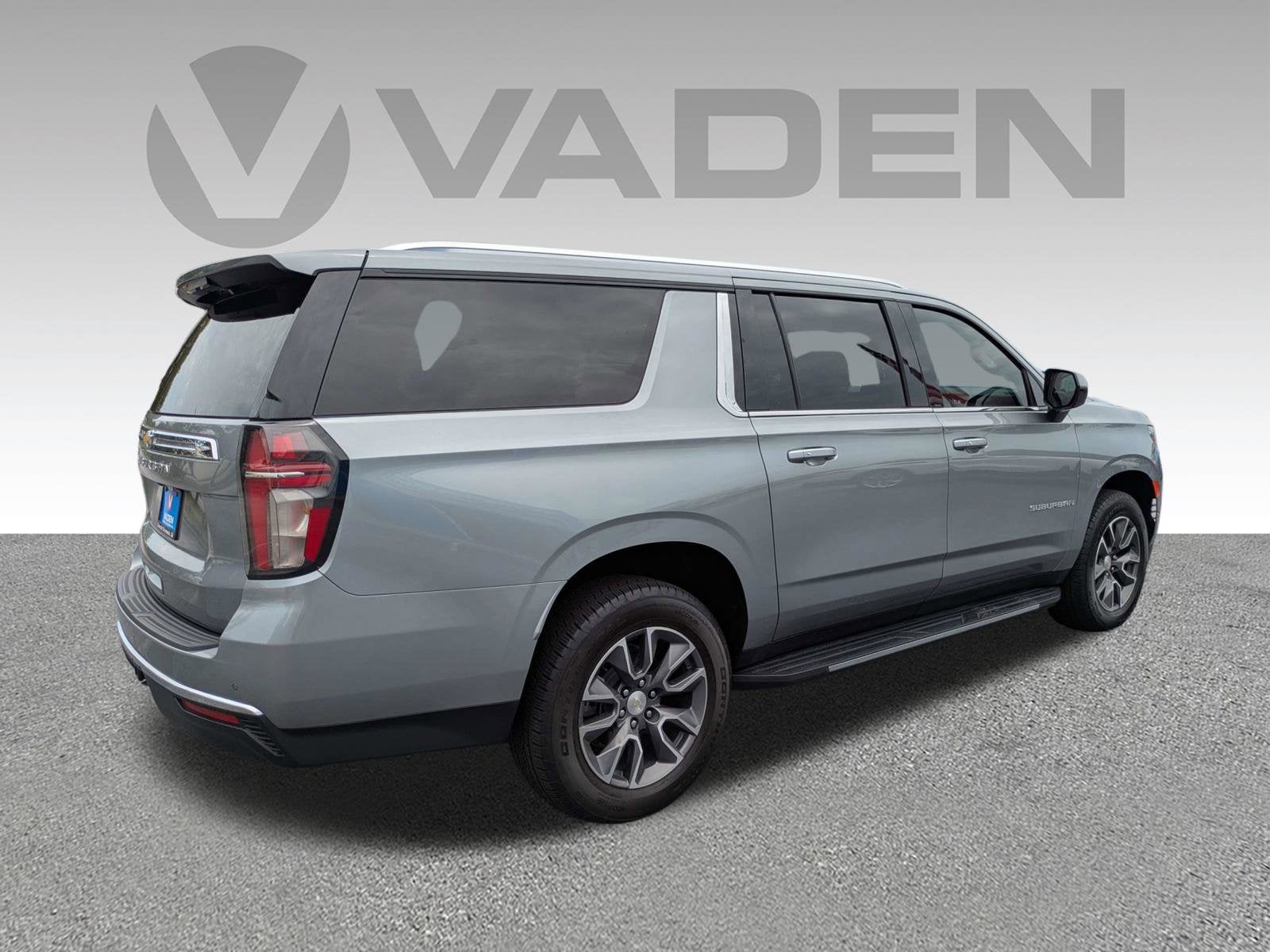 2024 Chevrolet Suburban LS
