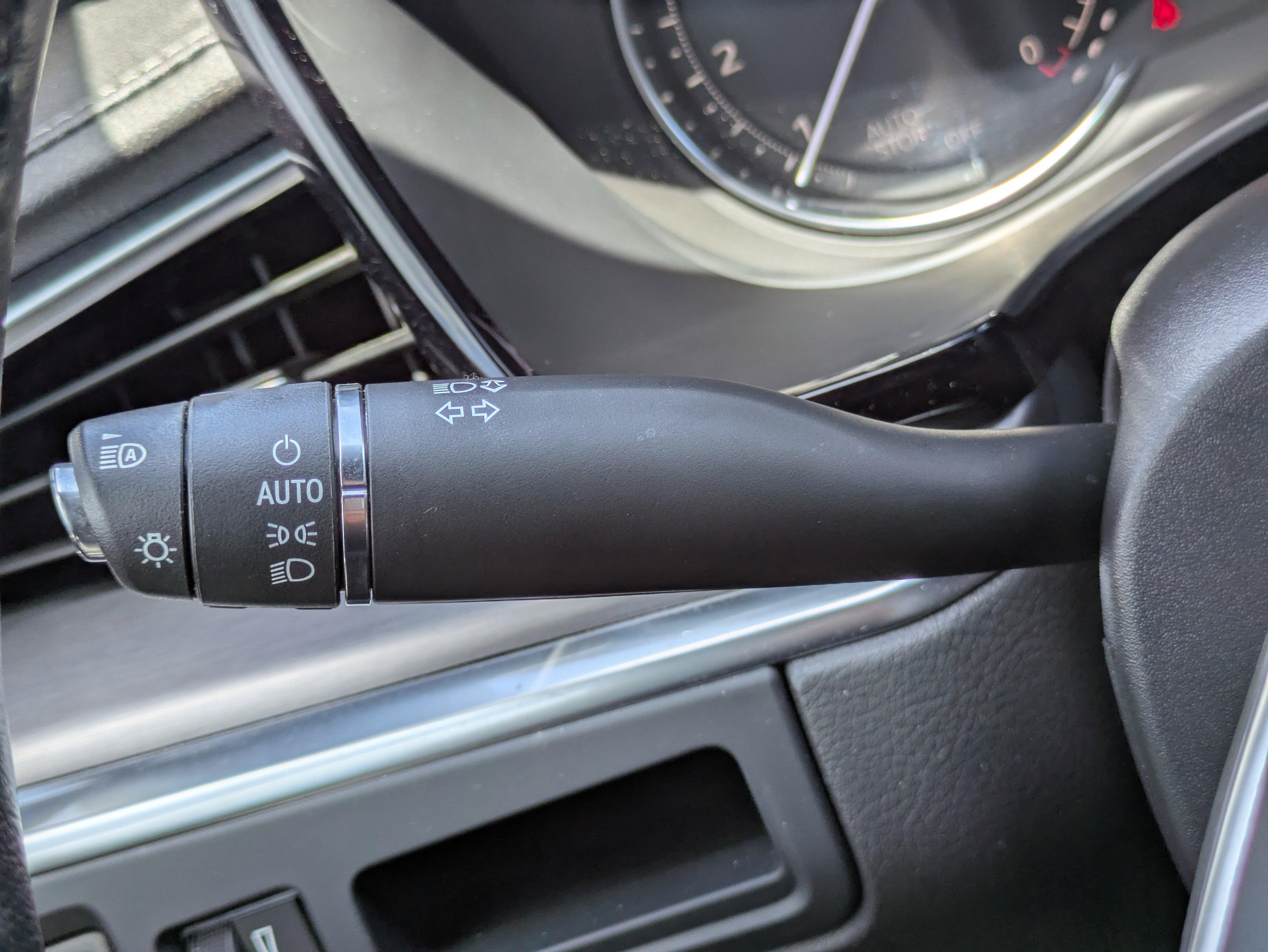 2023 Cadillac XT5 Luxury