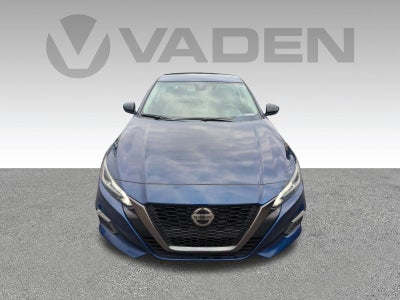 2022 Nissan Altima SR FWD