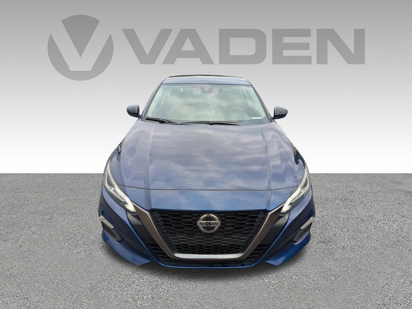 2022 Nissan Altima SR FWD