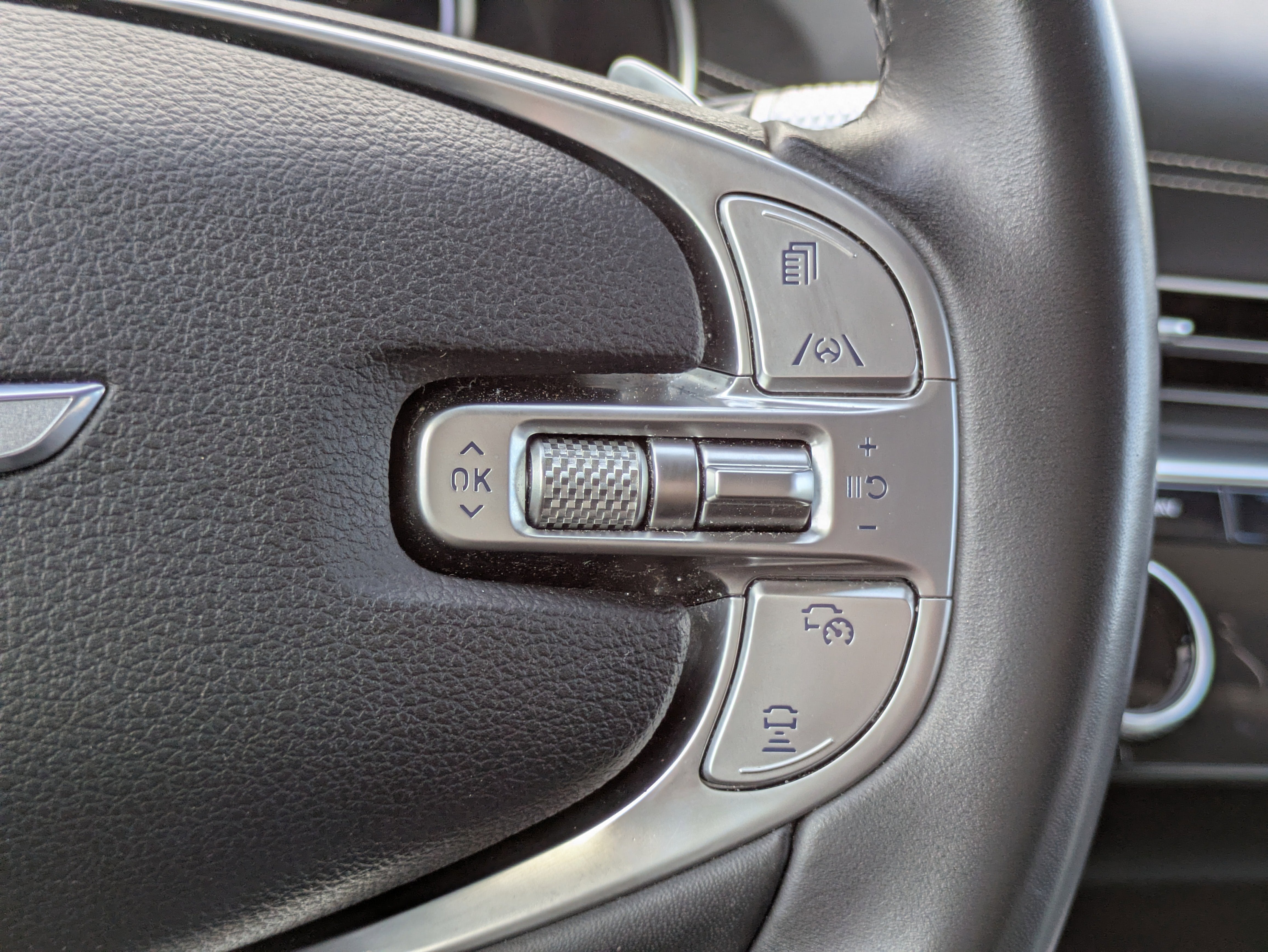 2024 Genesis GV80 NA