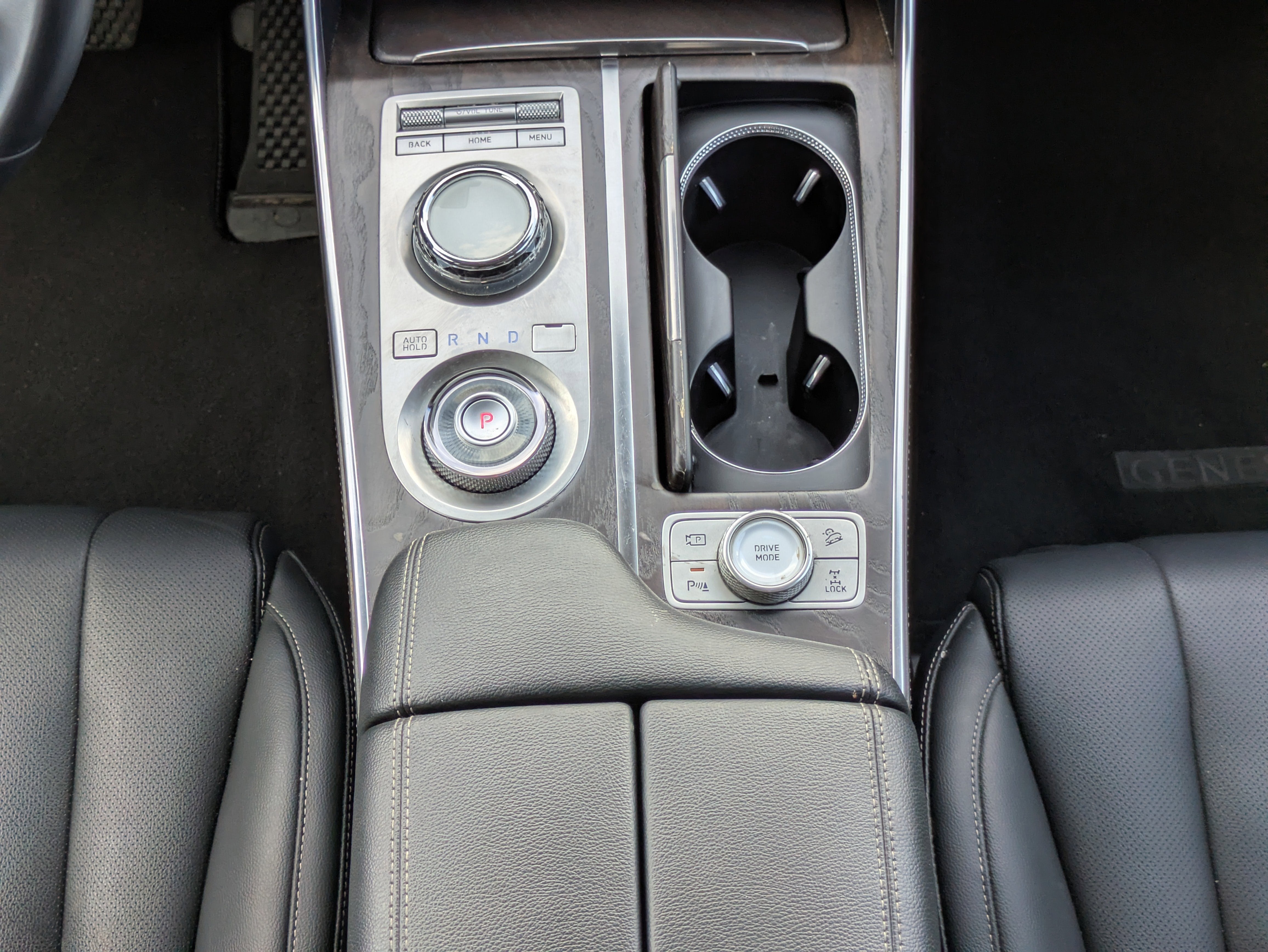 2024 Genesis GV80 NA