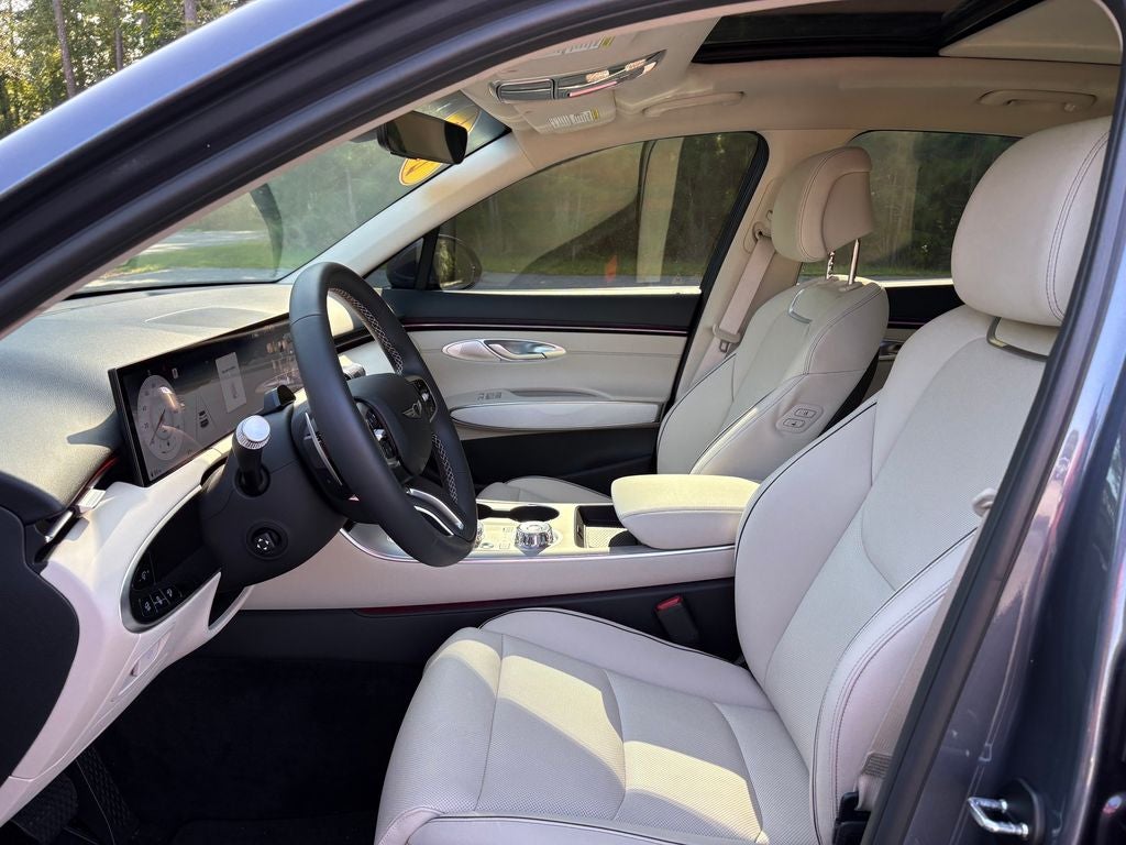 2026 Genesis GV70 2.5T Advanced