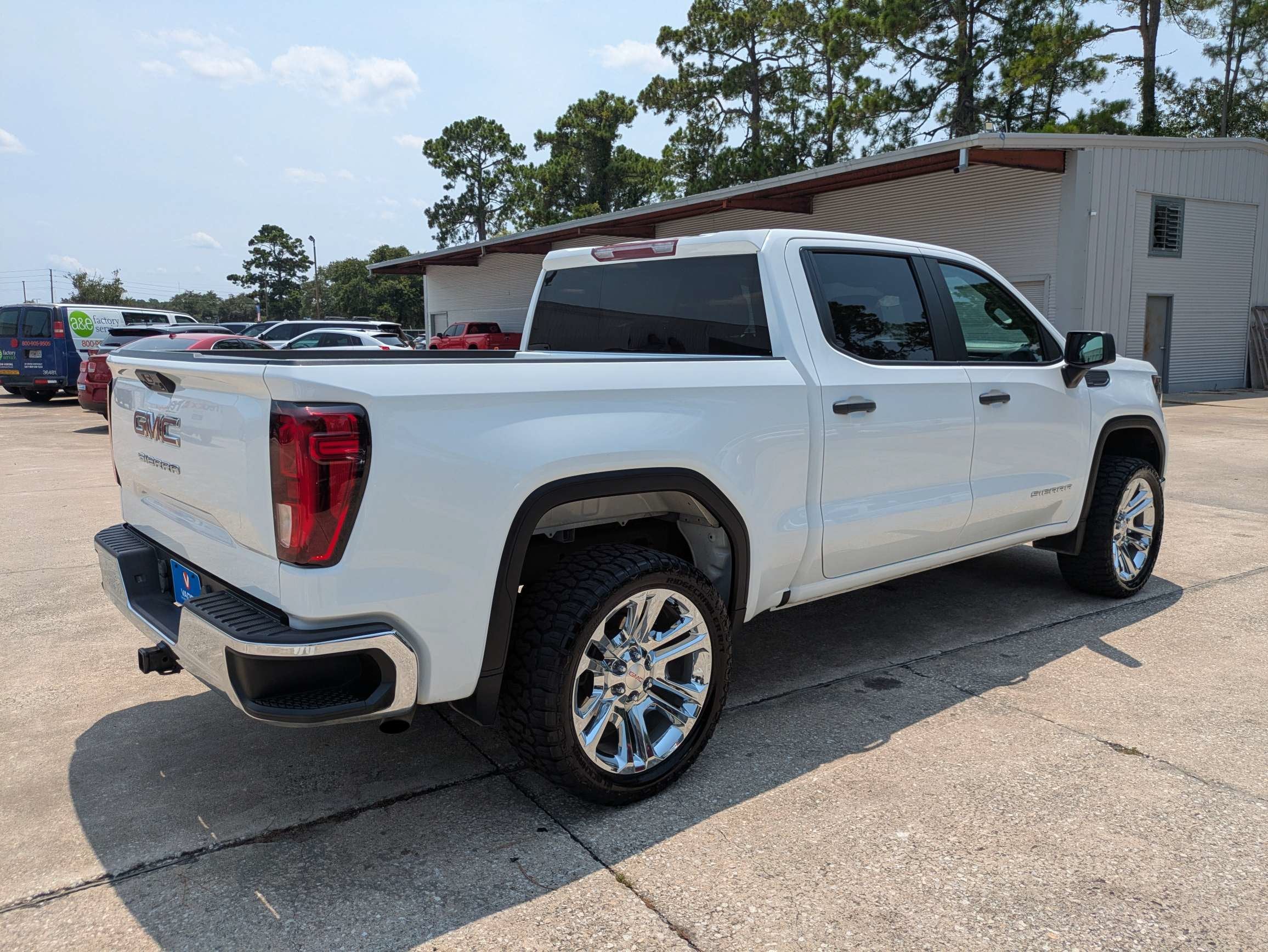 2023 GMC Sierra 1500 Pro