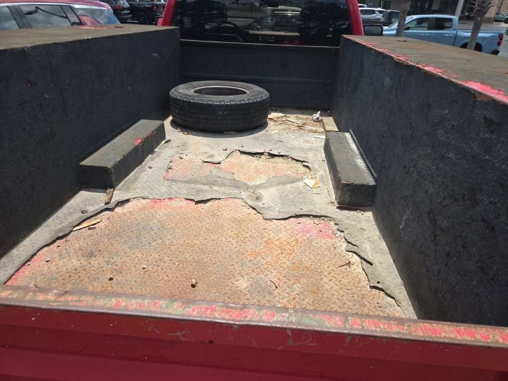 2011 Ford Super Duty F-350 DRW XL
