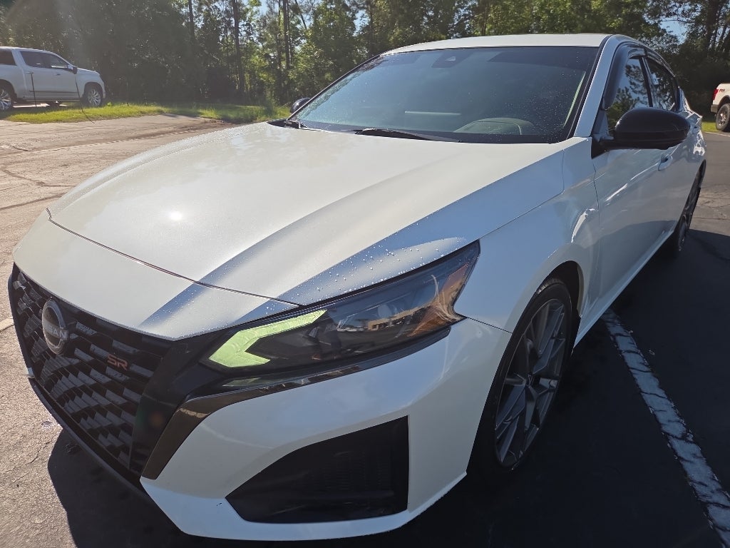2023 Nissan Altima 2.0 SR