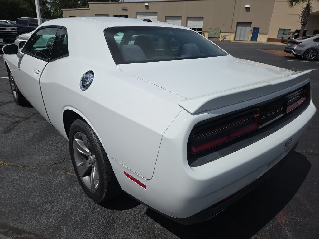 2015 Dodge Challenger SXT
