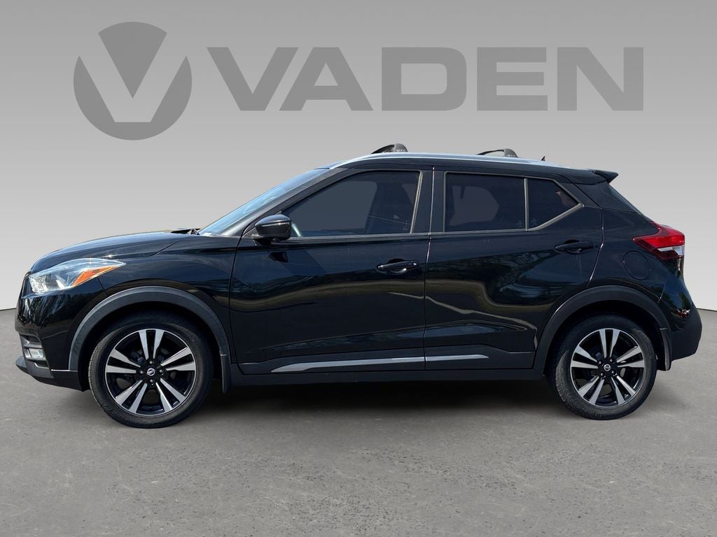 2019 Nissan Kicks SR