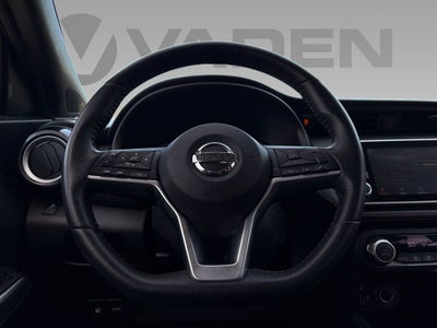 2019 Nissan Kicks SR