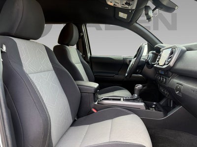 2022 Toyota Tacoma 4WD SR
