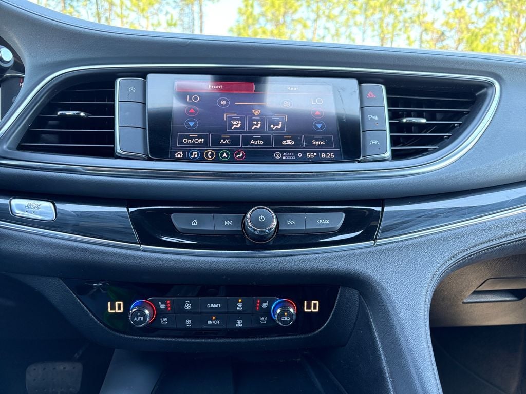 2022 Buick Enclave Premium