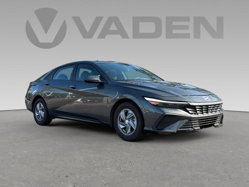 2024 Hyundai ELANTRA SE